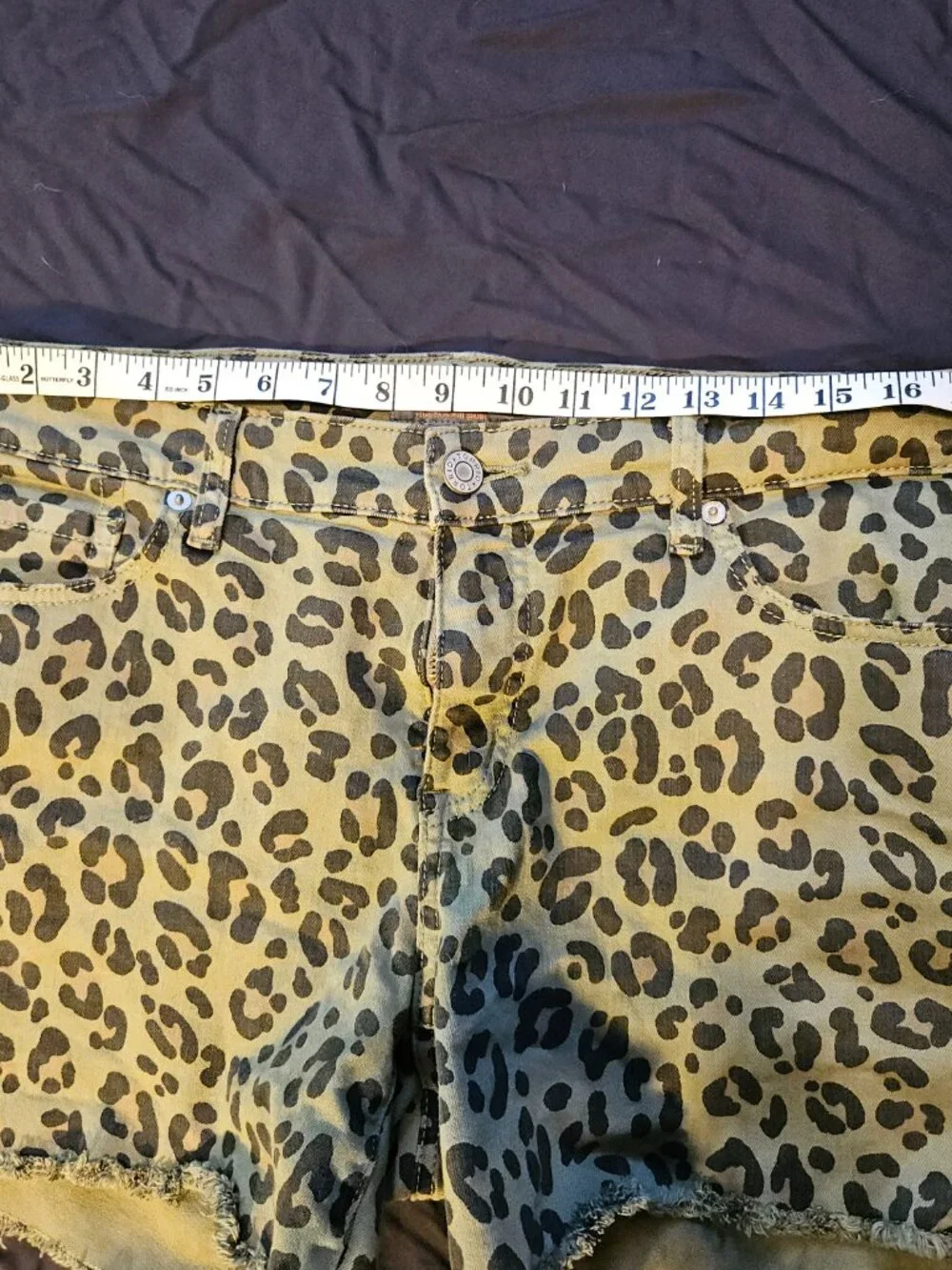 Torrid Green Leopard Shorts - Picture 4 of 5